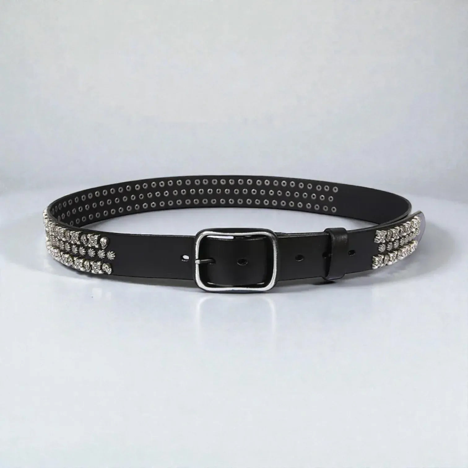 Maison de la Ceinture Ceinture cloutée femme – Skullforge